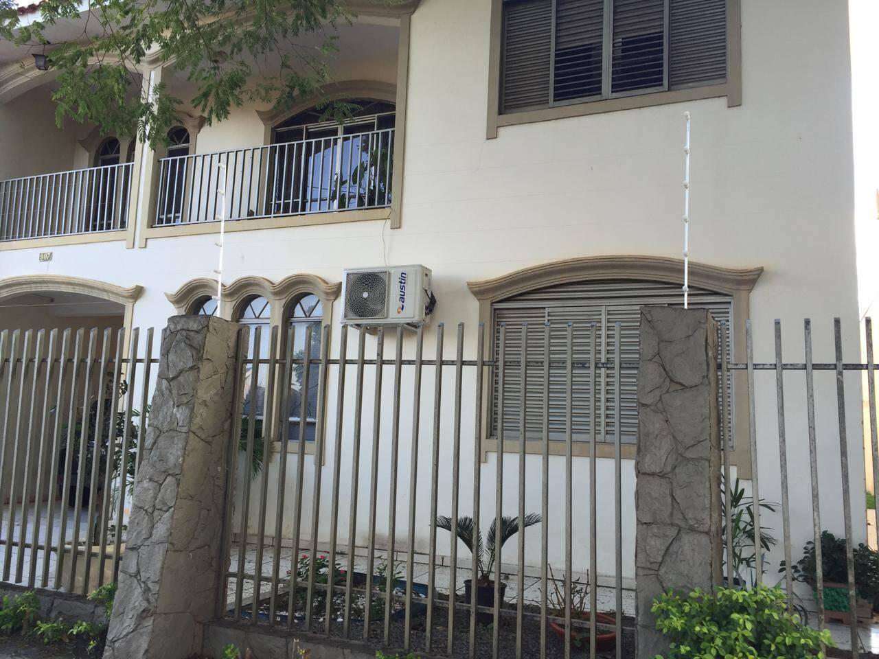 #109 - Casa para Venda em Maringá - PR
