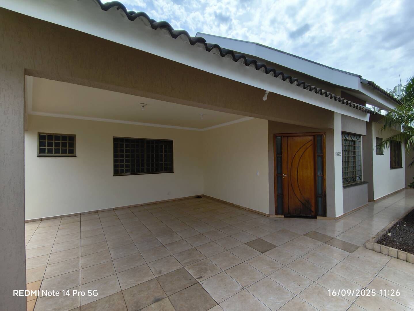 #122 - Casa para Venda em Maringá - PR