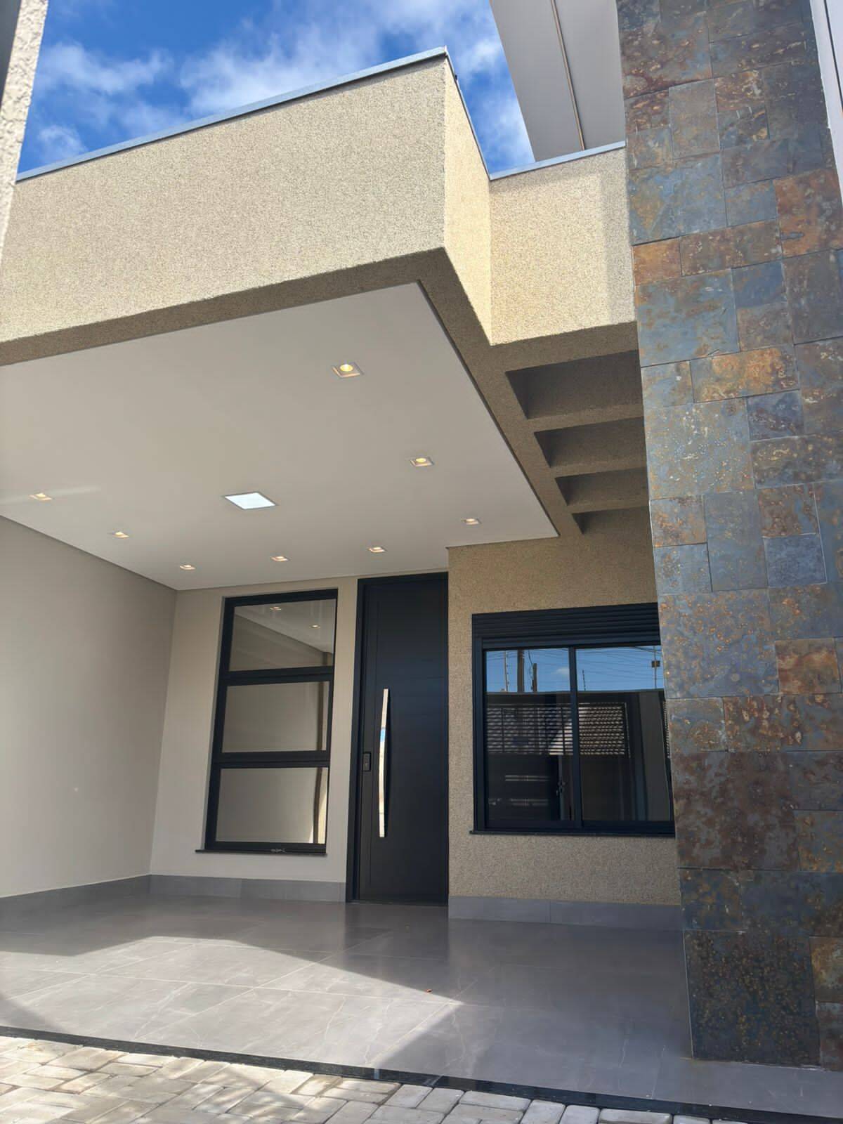 #130 - Casa para Venda em Sarandi - PR