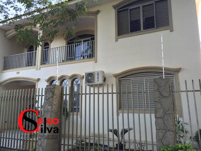 #109 - Casa para Venda em Maringá - PR - 2