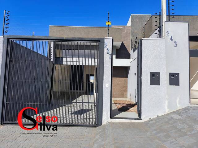 #114 - Casa para Venda em Maringá - PR - 2