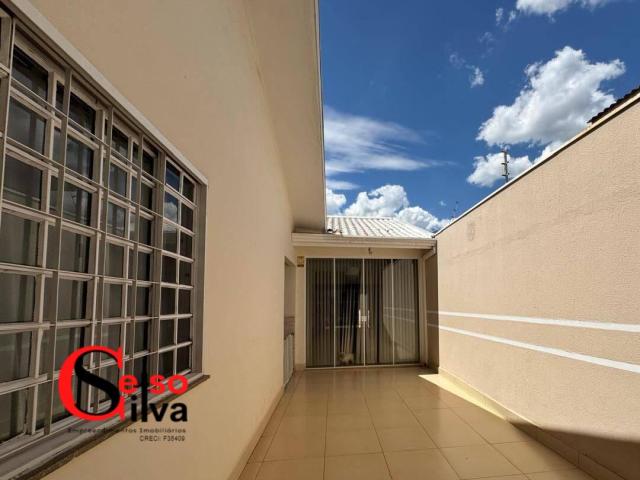 #120 - Casa para Venda em Maringá - PR