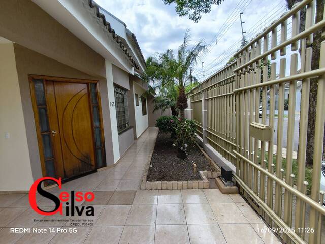 #122 - Casa para Venda em Maringá - PR